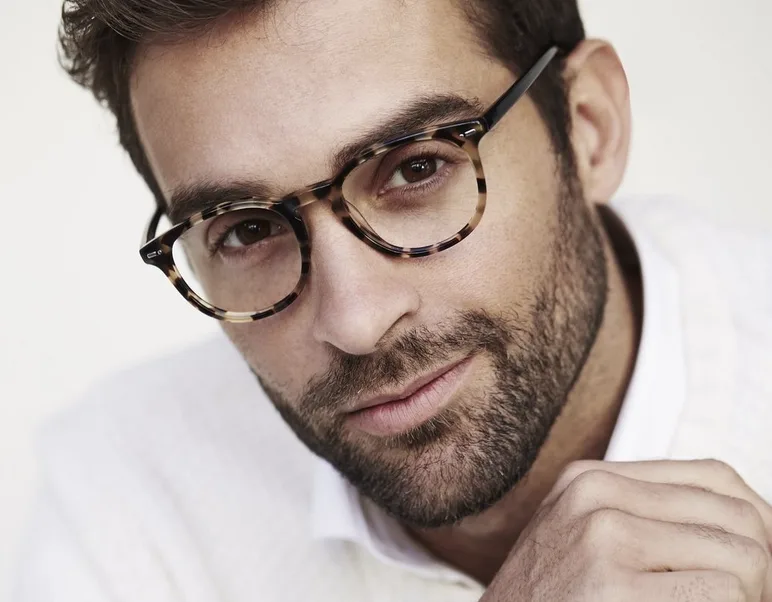 tendencias-gafas-hombre-mujer-otono-invierno-2025-1